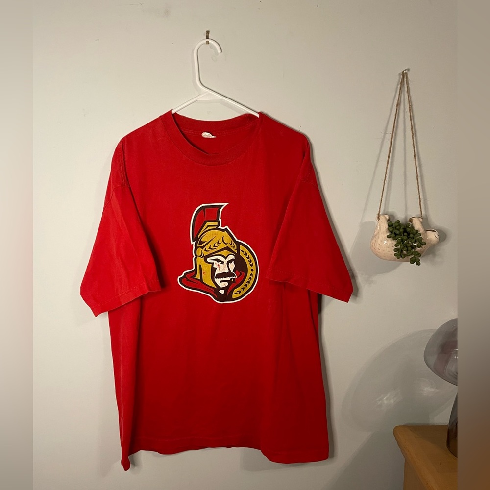 Rare vintage Ottawa Senators logo with moustache tshirt